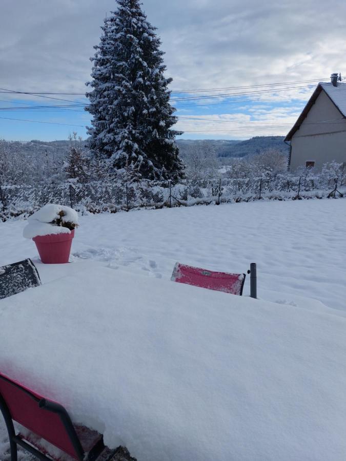 Entre Lacs Et Montagnes , Maison Individuelle,Lits Prepares, Parking Et Menage Inclus Baresia-sur-l'Ain Zewnętrze zdjęcie